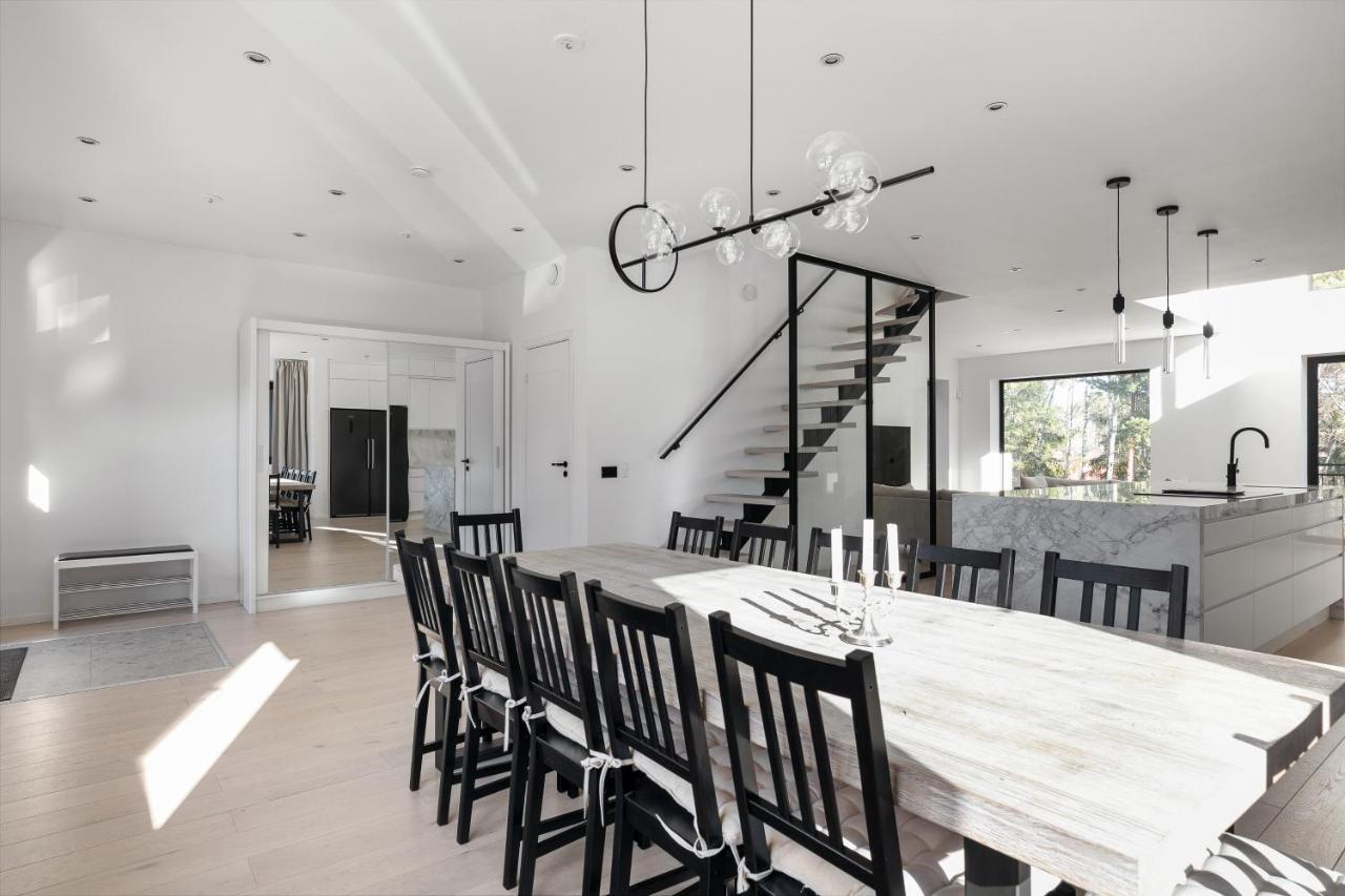 Stylish And Spacious Family